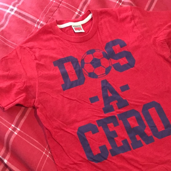 HOMAGE T-Shirt - Picture 3 of 4